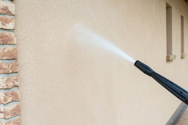 Exterior Home Cleaning in Davenport