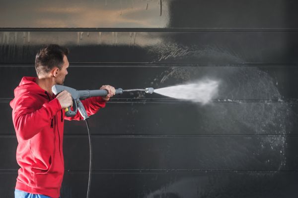 Exterior Washing in Davenport