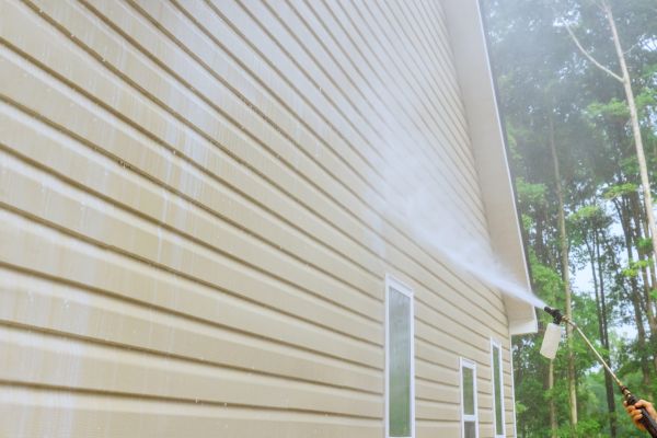 Home Exterior Washing in Davenport