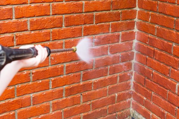 Brick Pressure Cleaning in Davenport