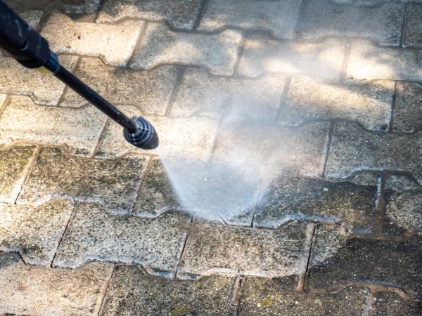 Paver Pressure Washing in Davenport